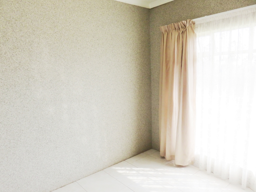 3 Bedroom Property for Sale in Oranjeville Free State